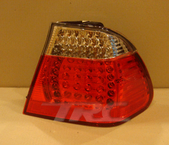 E46 ปี 2002 4D ชุดไฟท้าย + ไฟทับทิมท้าย LED ขาว-แดง M3 งาน Eagle Eye